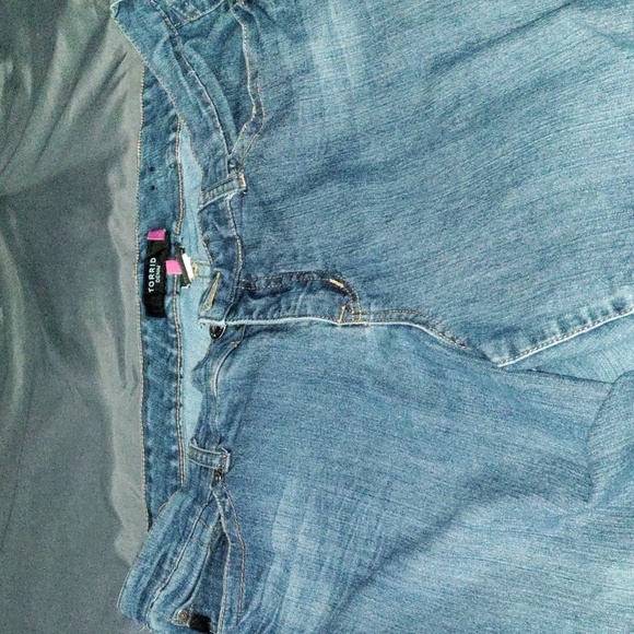 Plus size jeans - Picture 5 of 5